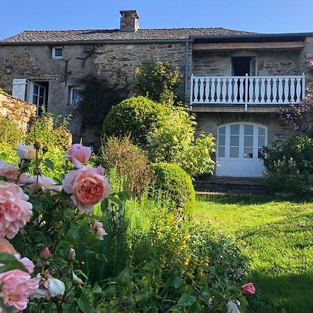 Maisonnette De Charme Les Jardins De Lou Boussac  Esterno foto