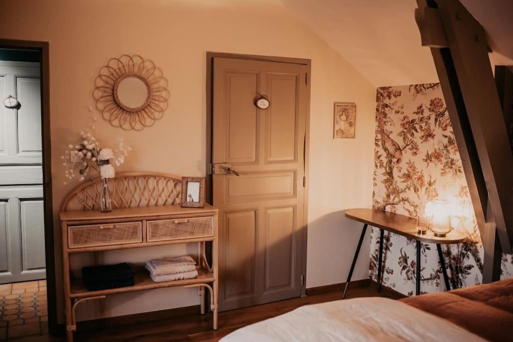 Maisonnette De Charme Les Jardins De Lou Boussac  Esterno foto